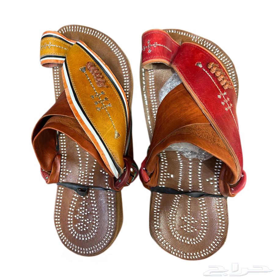 احذية نجدية زبيرية من جلود الانعام64443466342402111