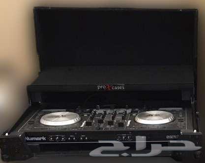 Numark NS6 DJ Controller with ProX Case for Sale64455824683394110