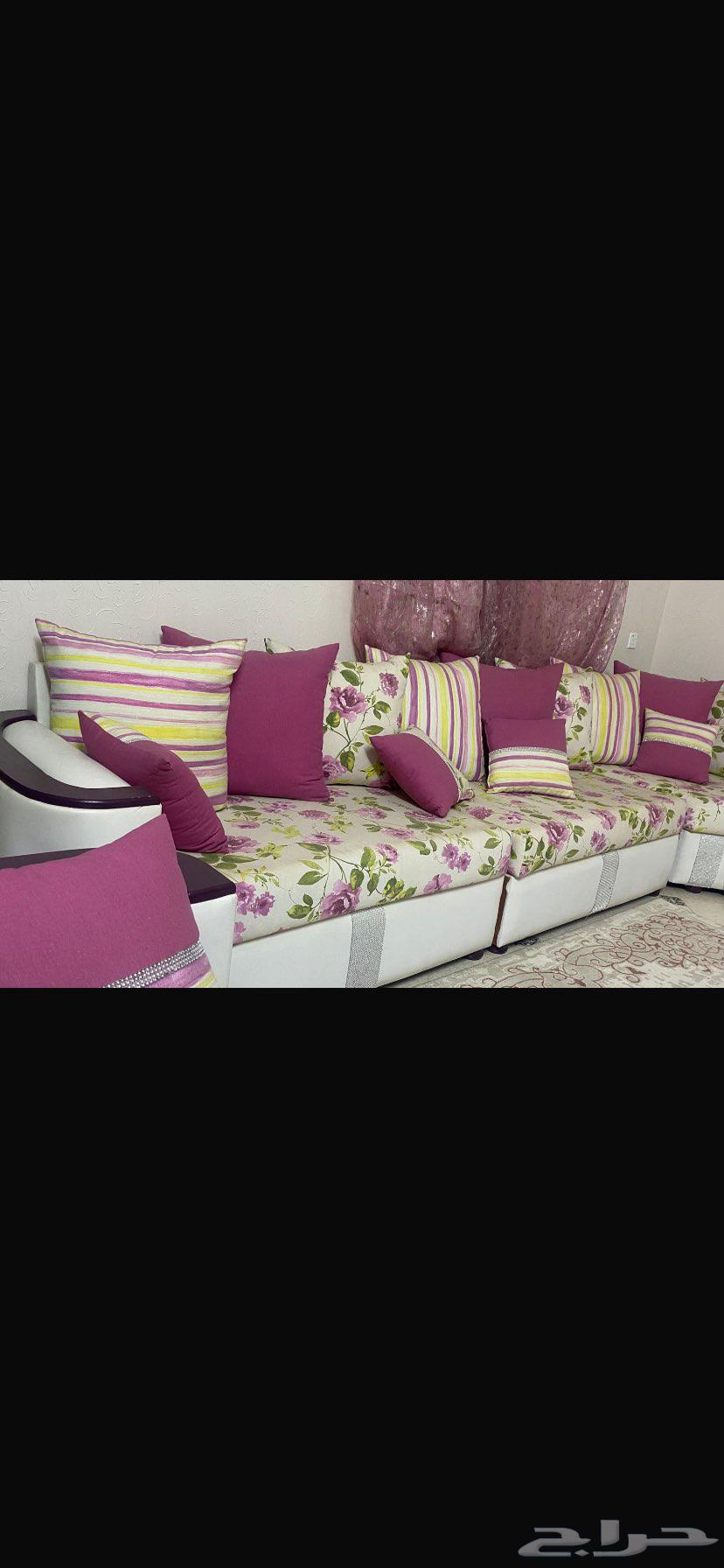 للبيع طقم كنب نظيف بالستاره64453530915203112