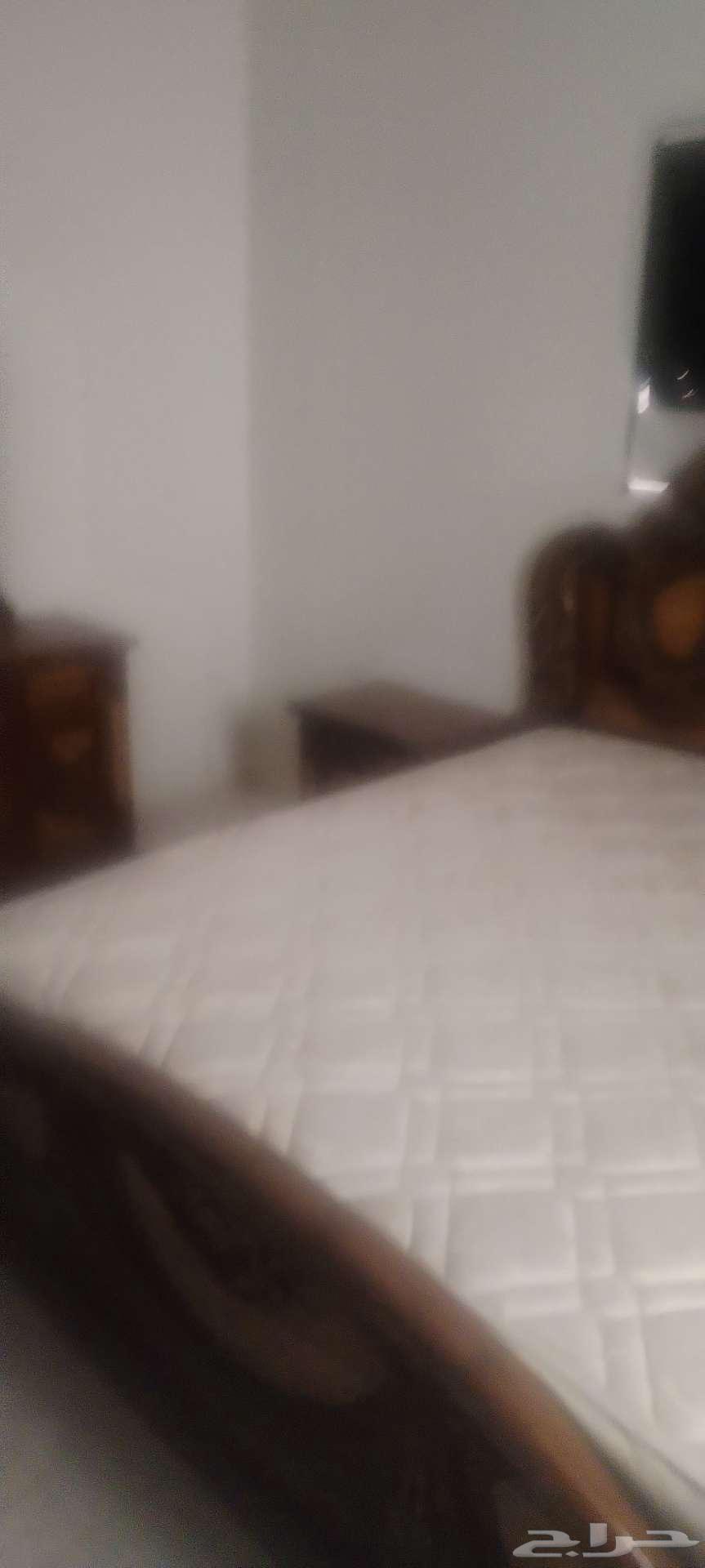 اثات للبيع..64454040878723111