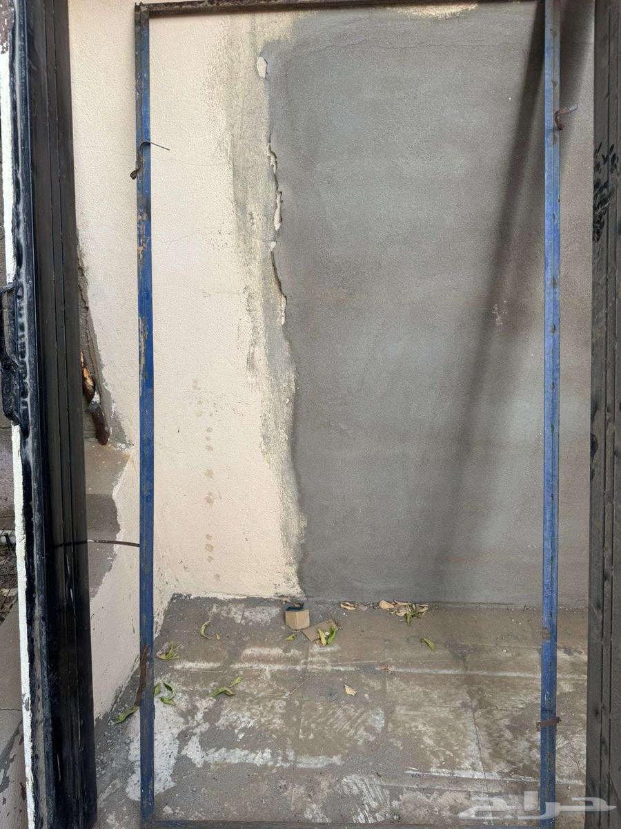 أبواب حديد وخشب للبيع64454082453249113