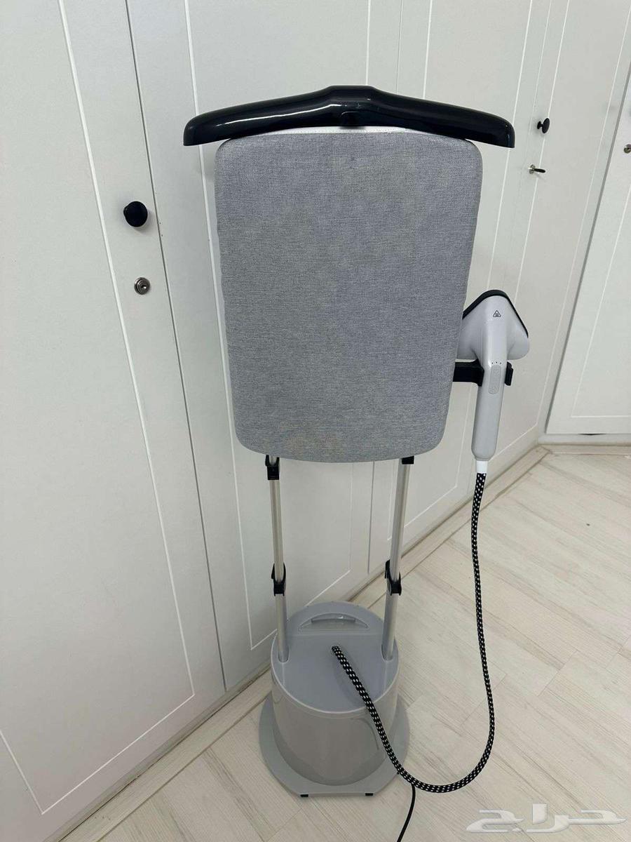 New and clean simple use steam iron (Vixana) for sale64455045302913112