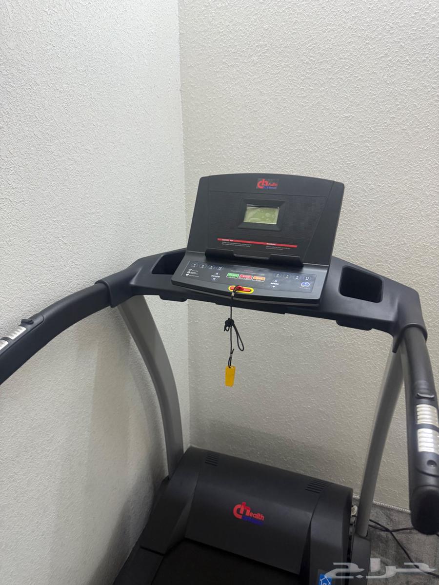 New treadmill used for less than two weeks64455140245250113