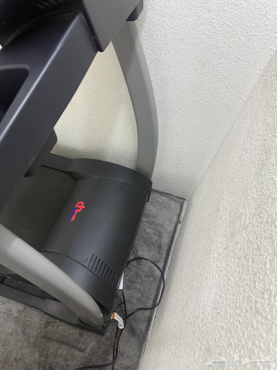 New treadmill used for less than two weeks64455140245250114