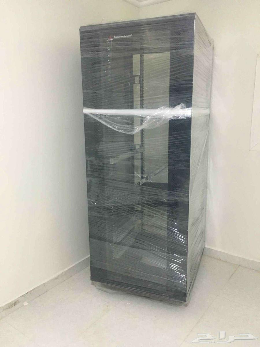 A large-sized server cabinet or data cabin for companies64144974242562110