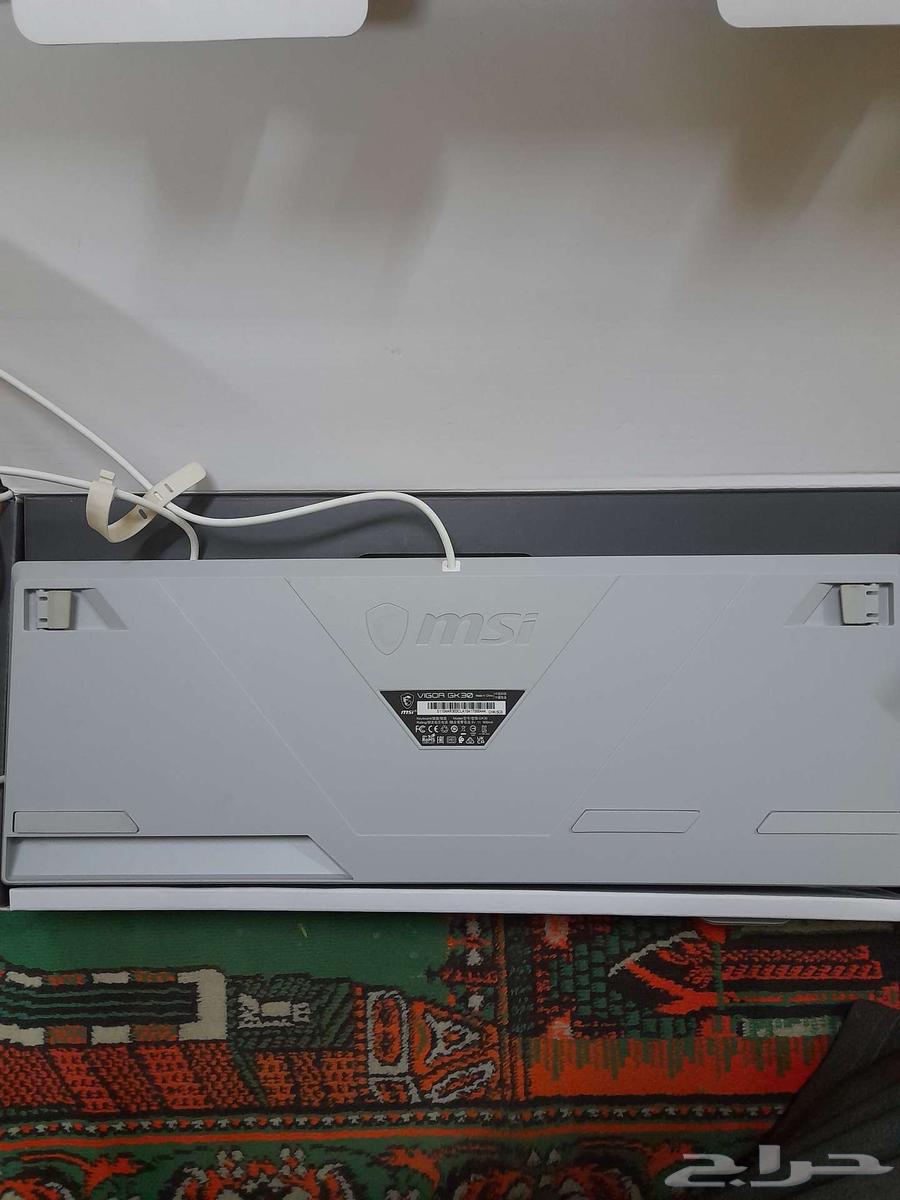 MSI Gaming Keyboard and Mouse64455796574467112