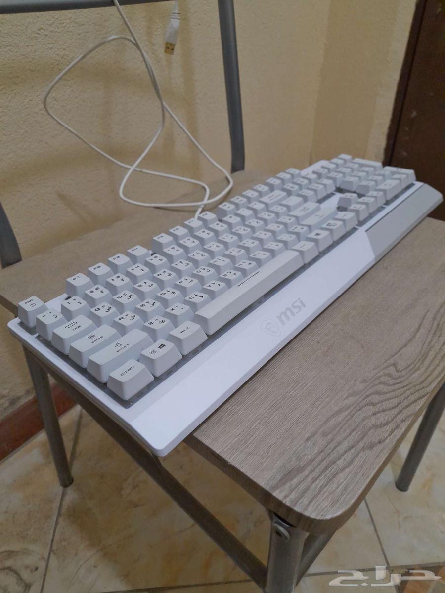 MSI Gaming Keyboard and Mouse64455796574467111