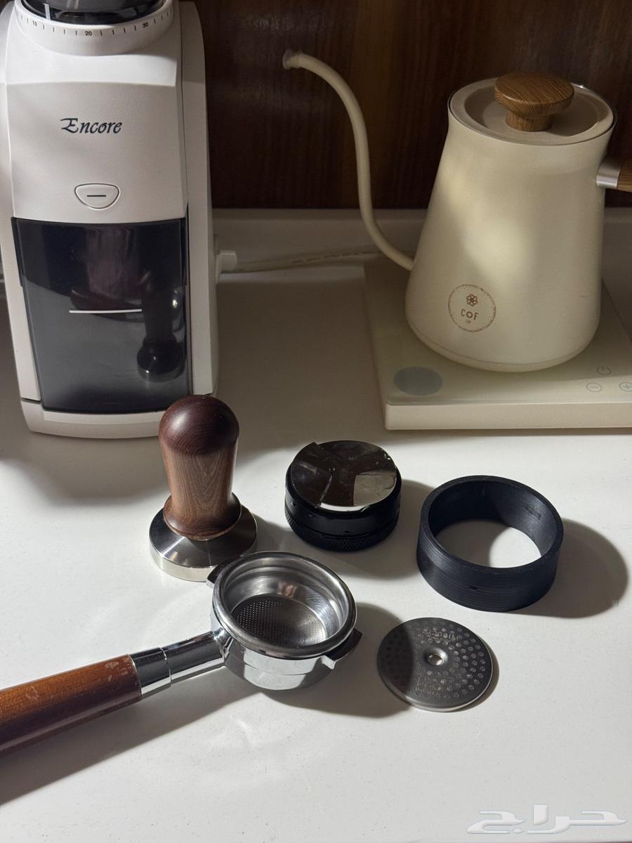 Espresso preparation equipment at a symbolic price64455755022594114