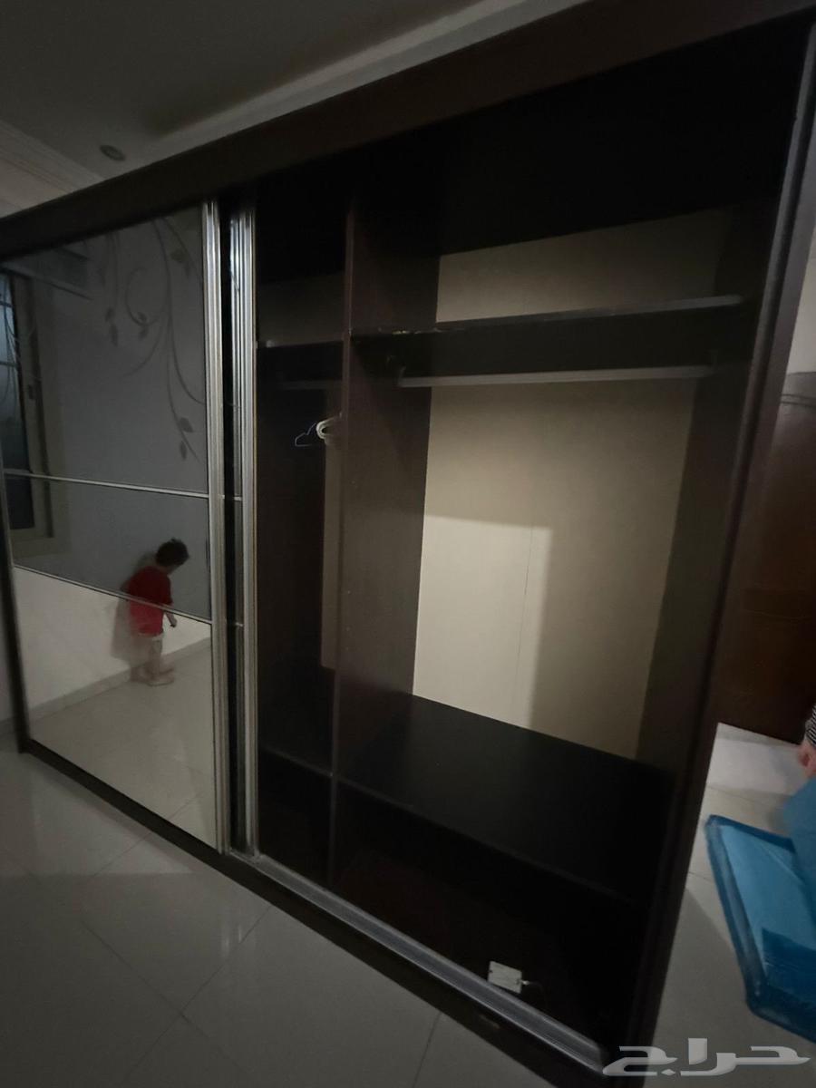 دولاب كبير مستعمل بحاله جيده للبيع64455893771139110