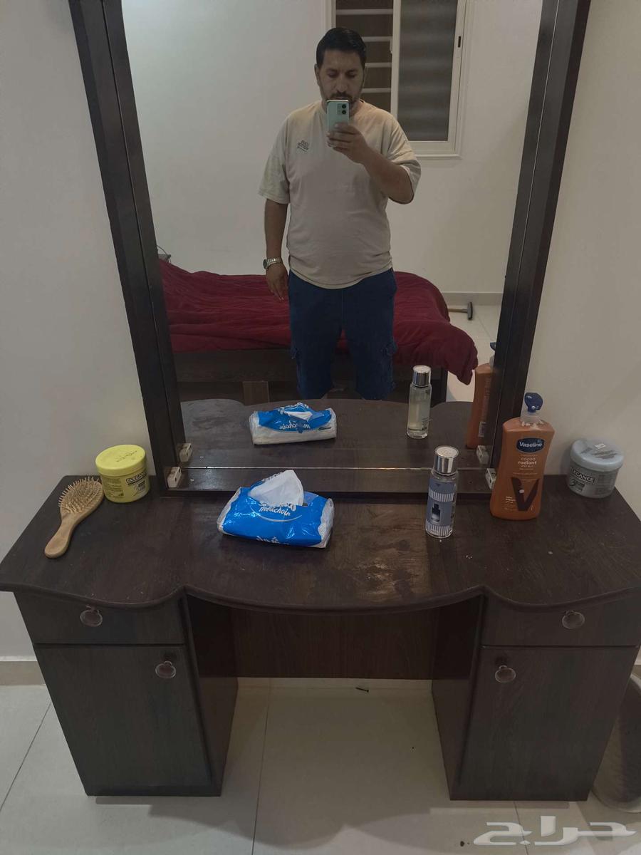 غرفة نوم مفرد للبيع64456448634755113