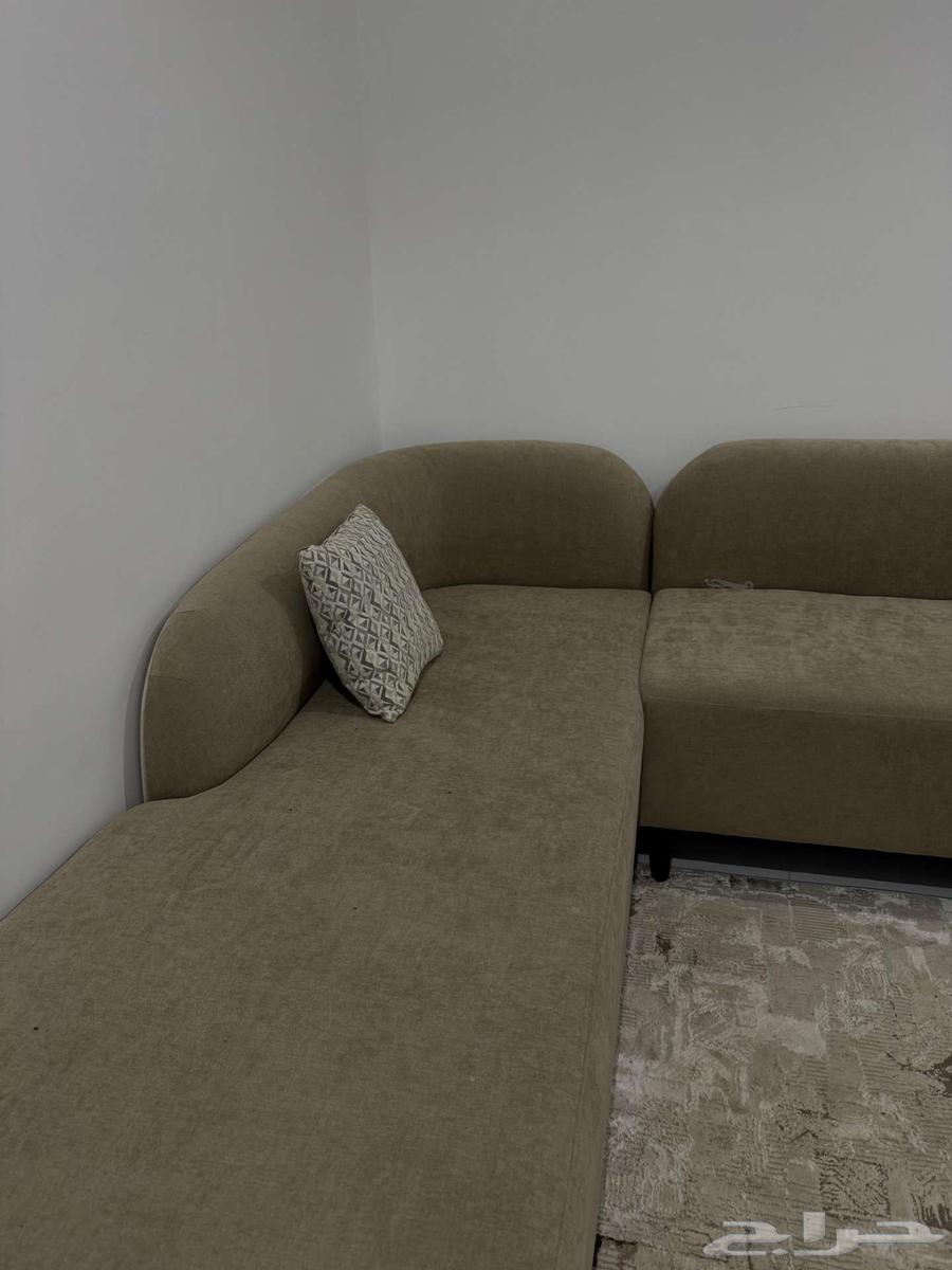 اثاث صالة وغسالة ملابس شبه جديدة للبيع64457749110145111