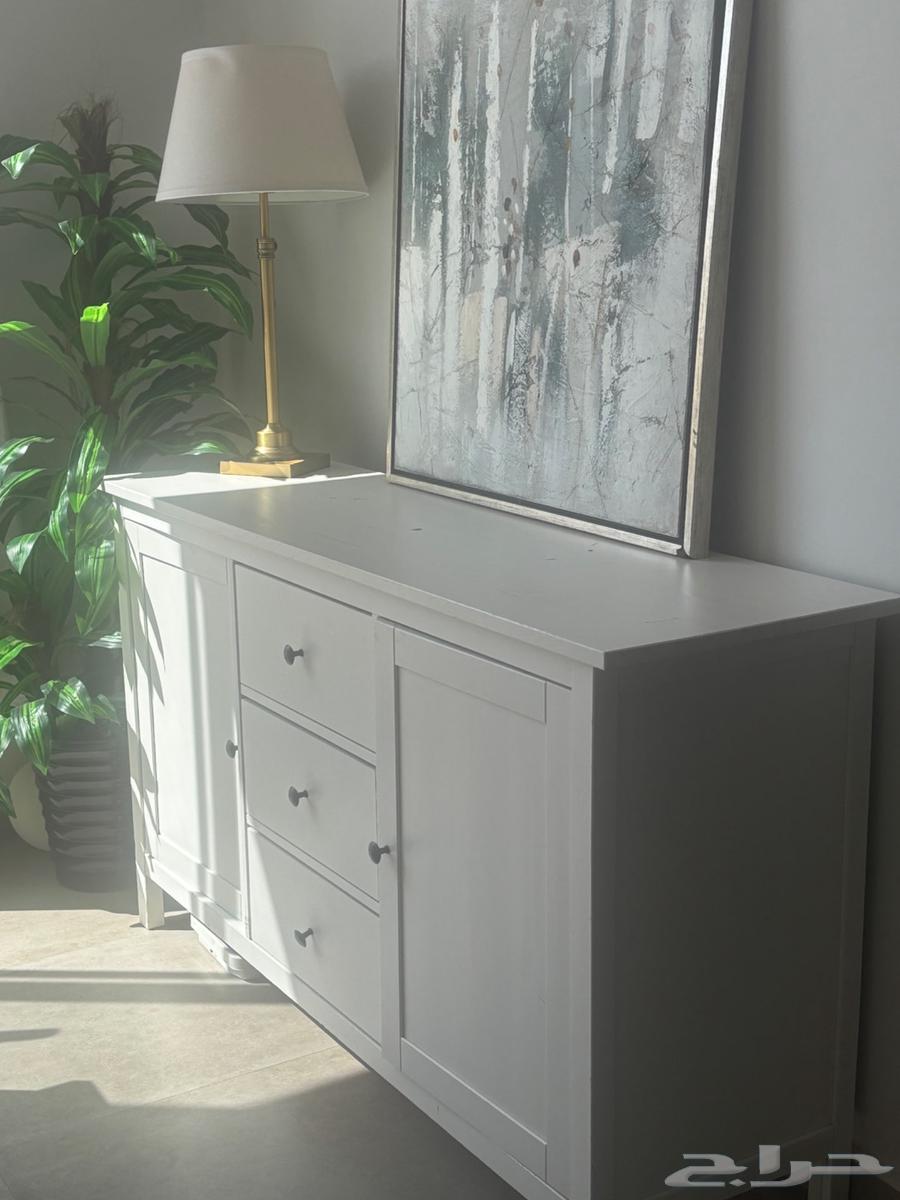 Elegant dining table with 8 chairs and IKEA dining buffet64451646153729114