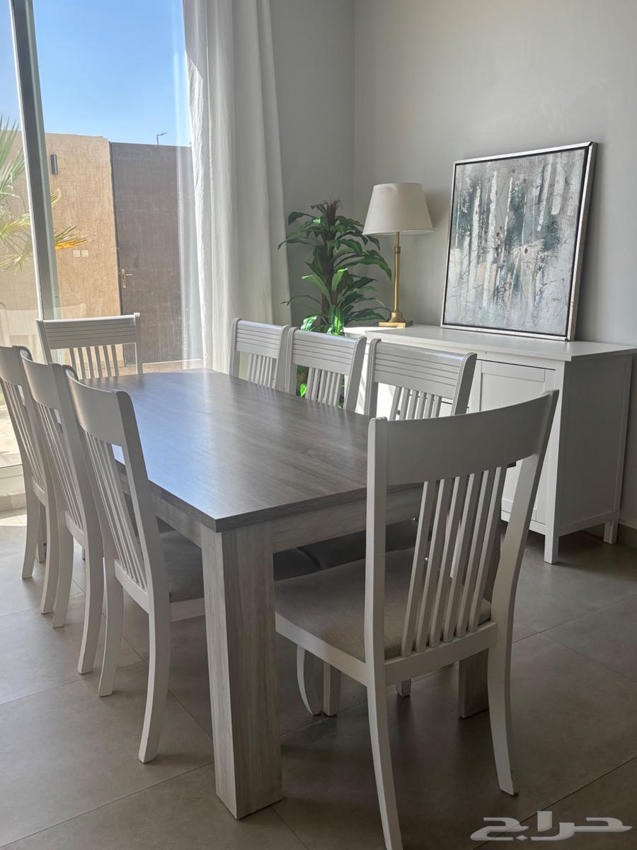 Elegant dining table with 8 chairs and IKEA dining buffet64451646153729110