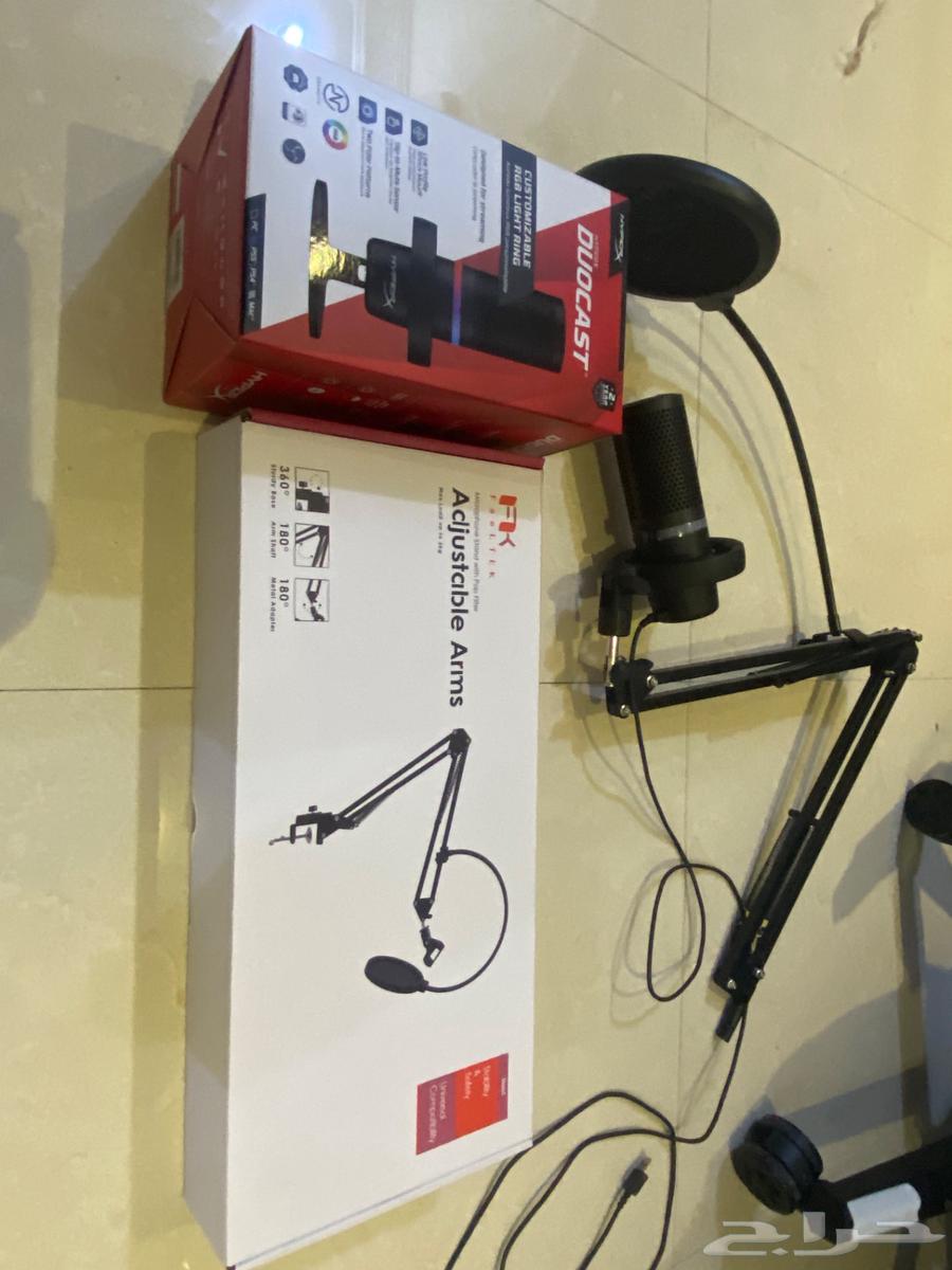 HyperX microphone with clean stand, new64451823305602110