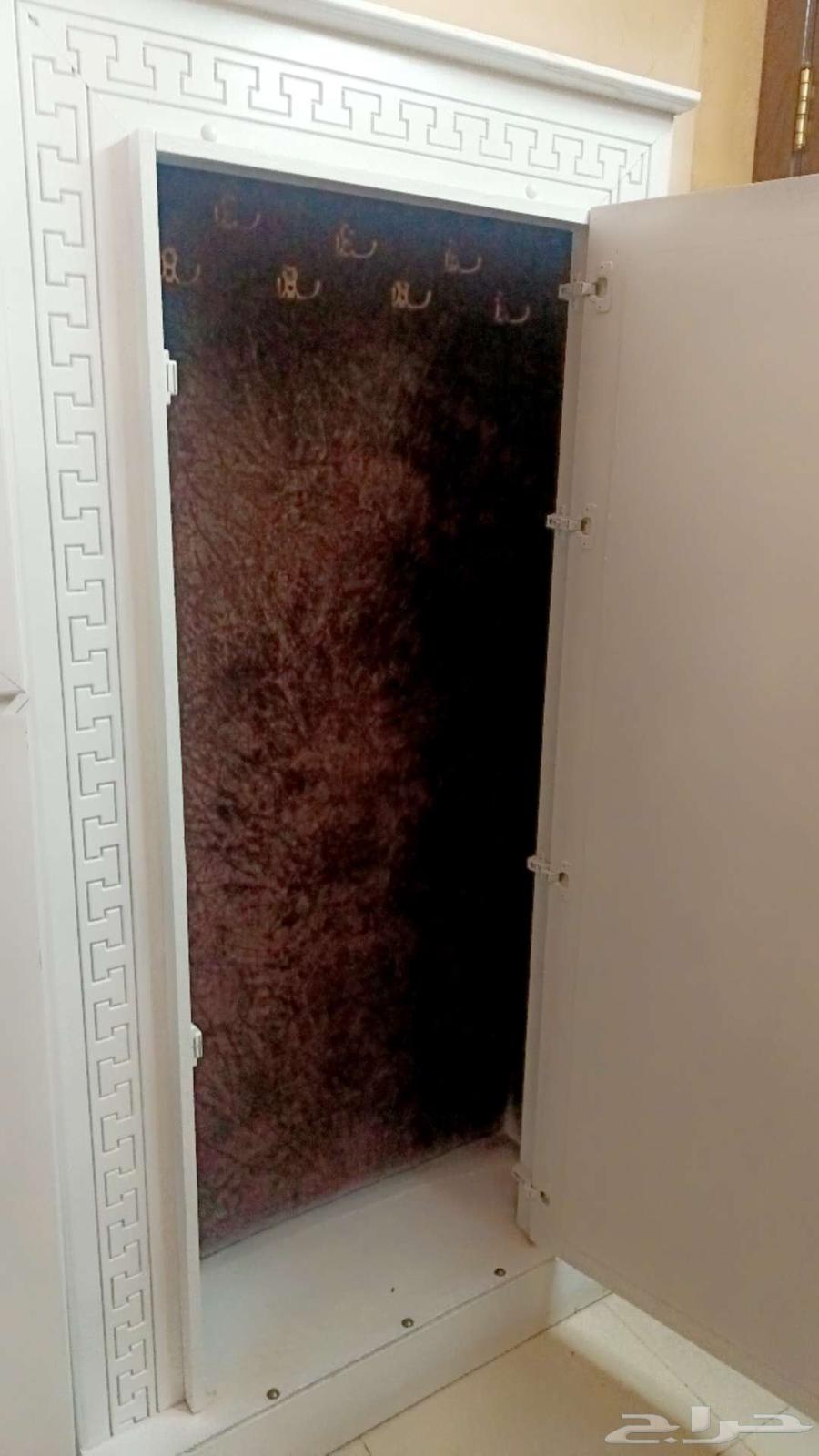 مدخل ومناظر ضخمه وشوفيره64455700368001112