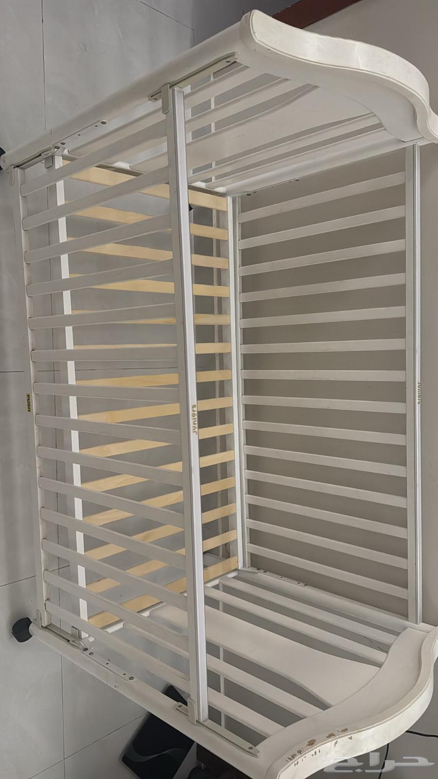 سرير اطفال من سنتربوينت64452888917763110