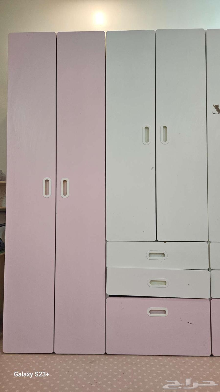 2 سرير اطفال و4 قطع دولاب من إيكيا64453930529155111