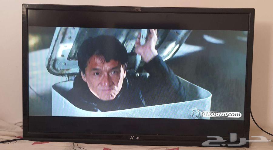 32-inch screen in good condition64451592869505111