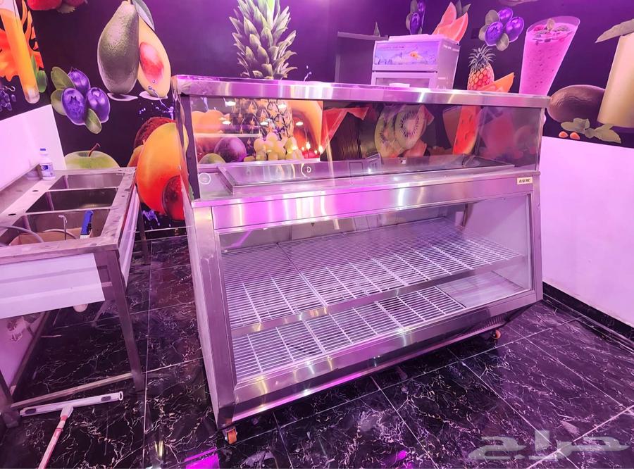 Display refrigerator and packaging machine64457500967426114