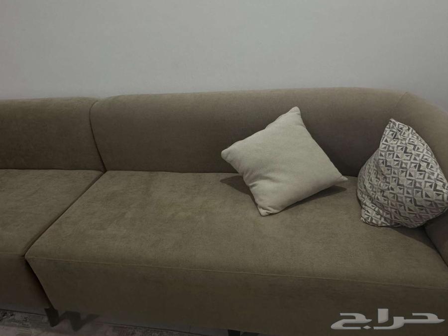 اثاث صالة وغسالة ملابس شبه جديدة للبيع64457749110145113