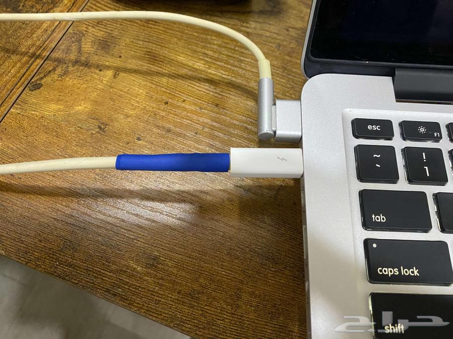 شاشة أبل 27 بوصه Apple Thunderbolt Display 27 inch64453353132802112