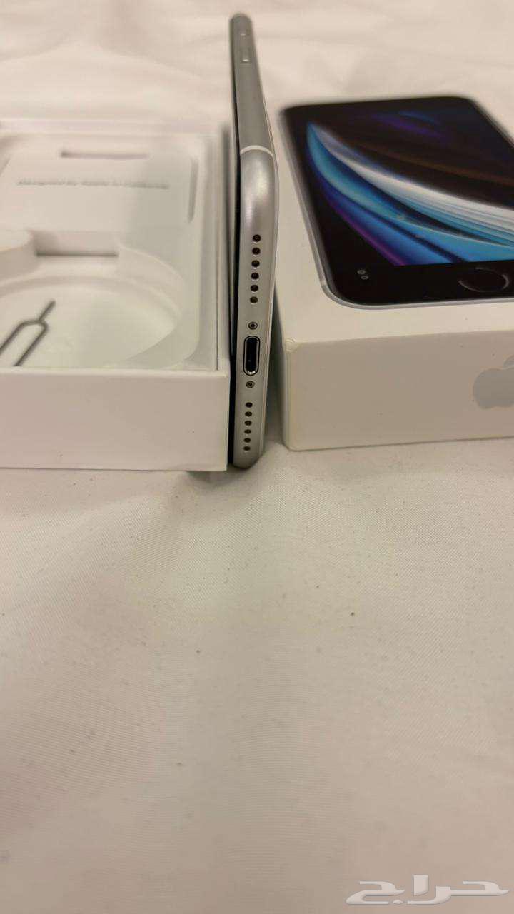 iPhone device very clean64461801443330112