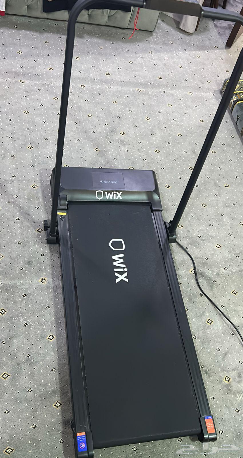 Electric treadmill for running64461450142594110