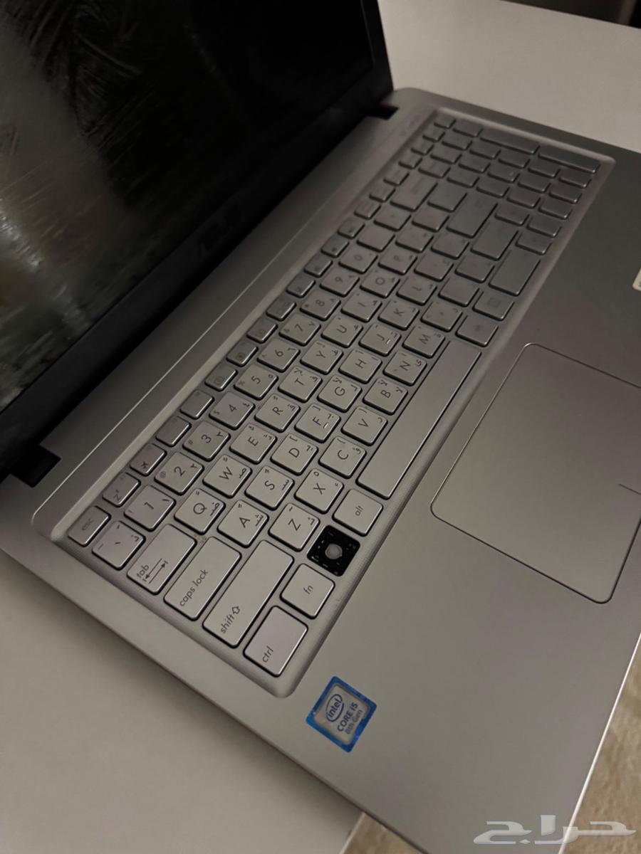 ASUS لاب توب للبيع نظيف جدا64464252358401110
