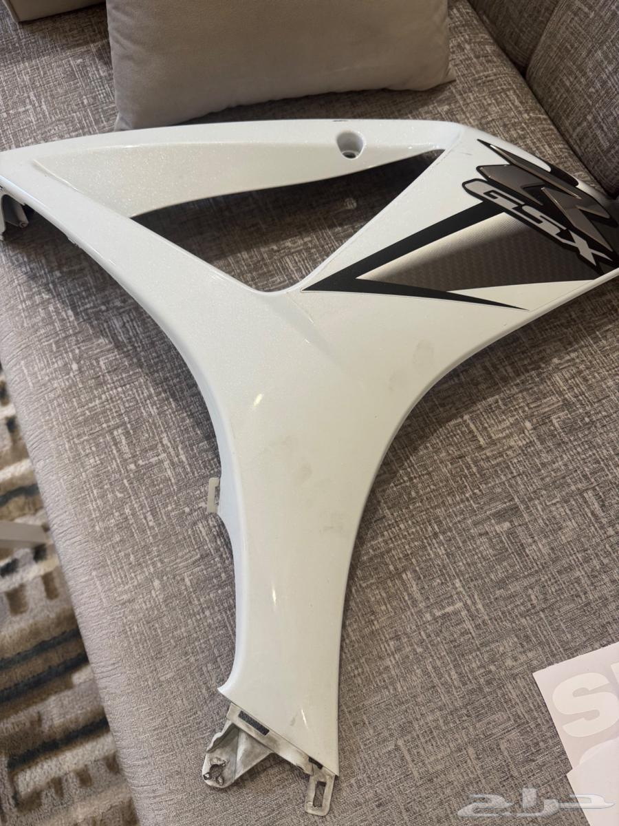 قطع دباب ريس سوزوكي 1000 موديل 200864461049242241113