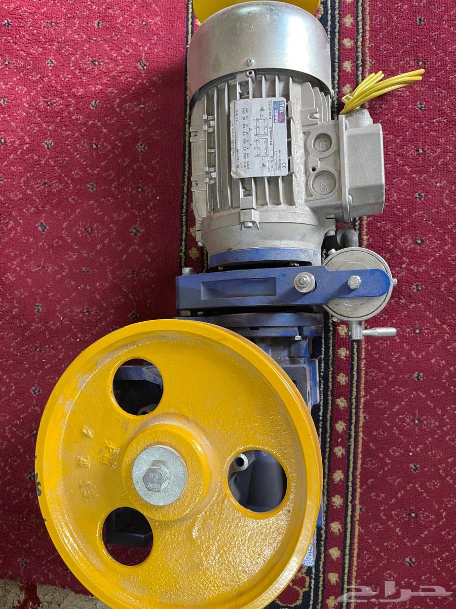 مصاعد مع دنمو للبيع64461588822018112