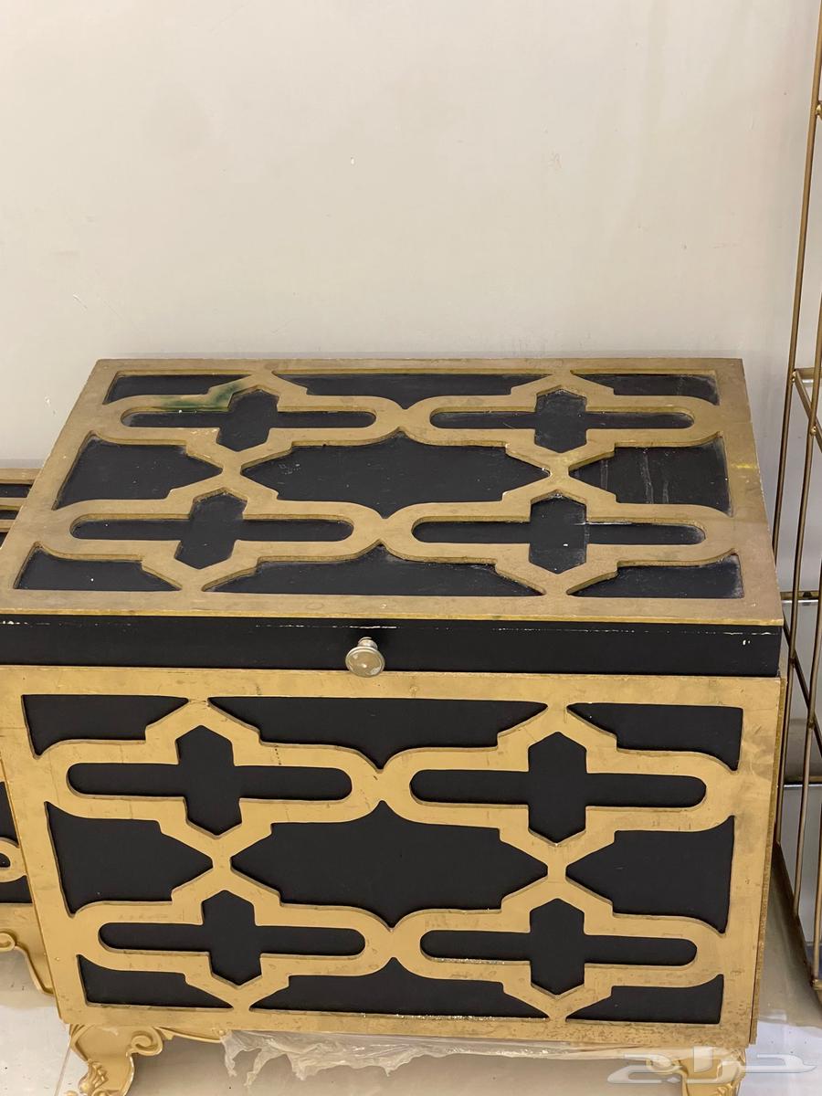 Shelf decoration and carpet box64462638294913111