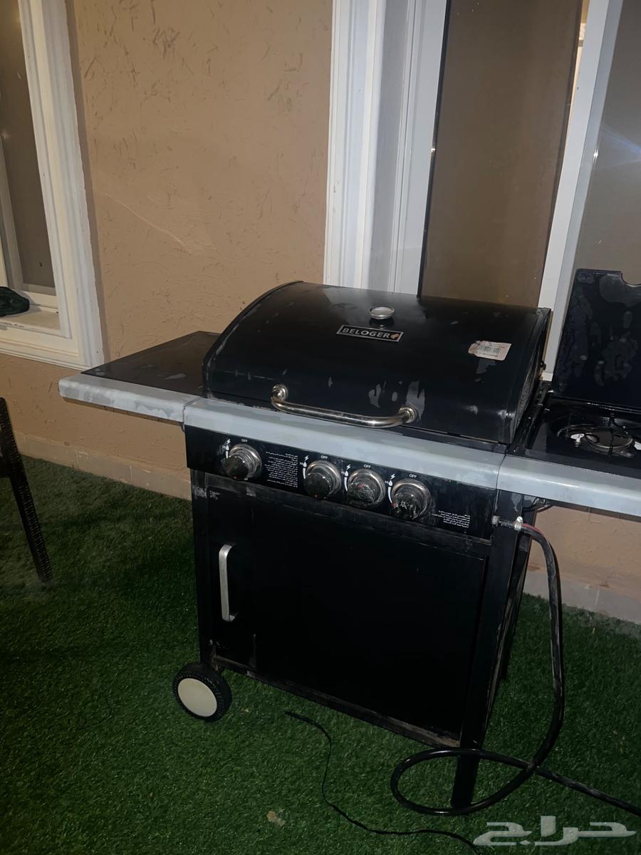 شواية غاز نظيف جدا للبيع بسعر مغري64462719500291111