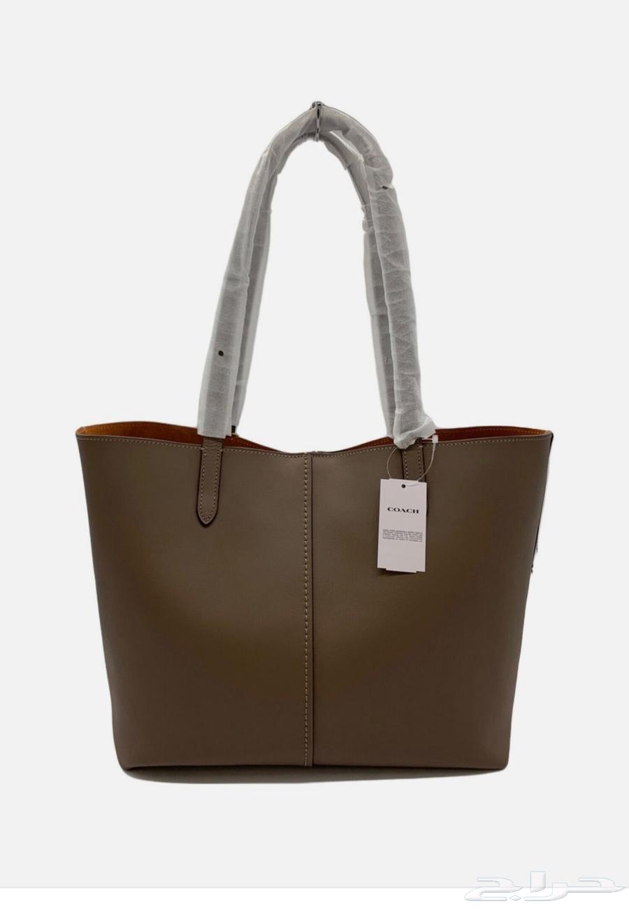 شنطة كوتش نورث ( الأصلية )64460256327555112