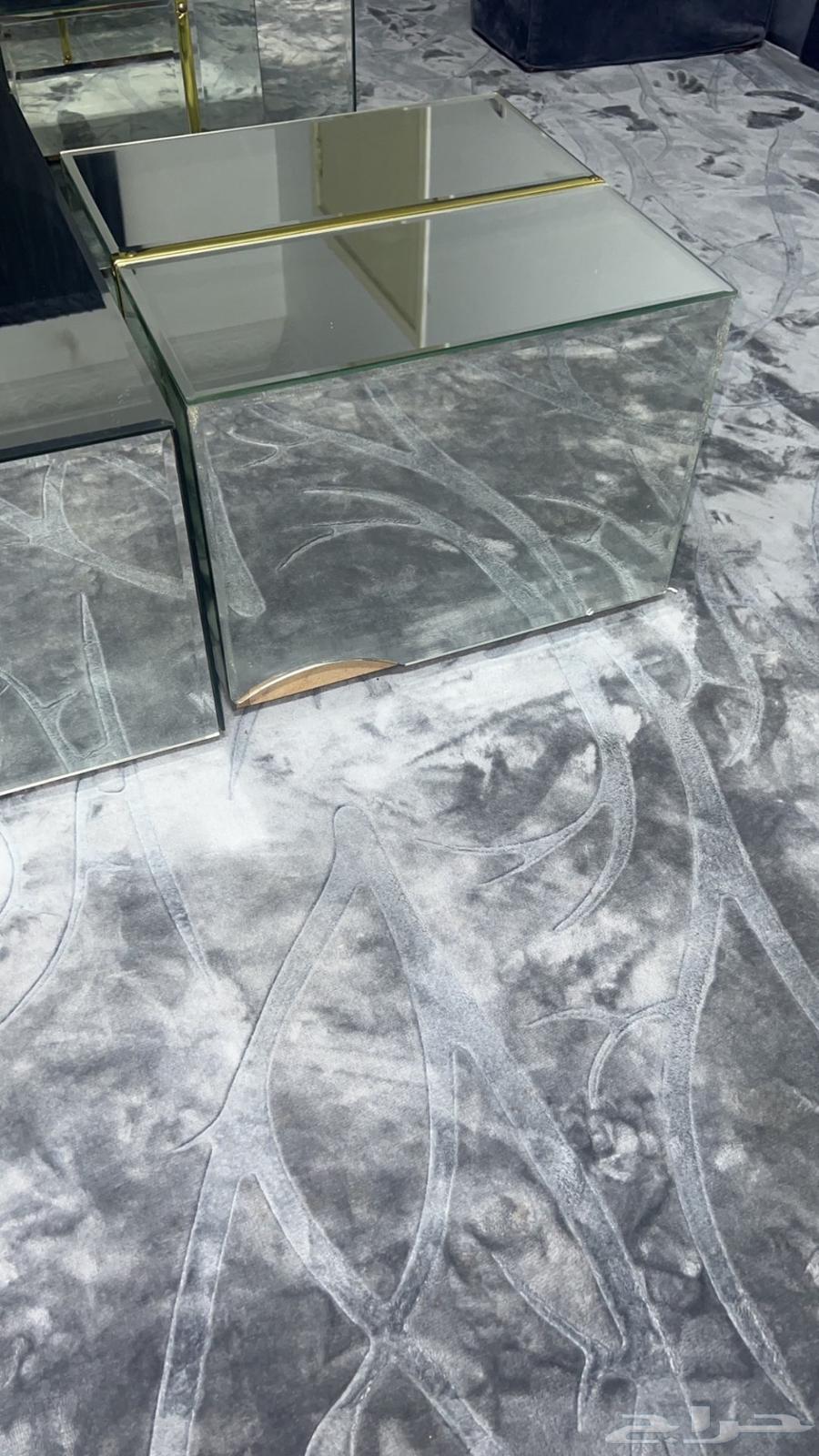 Glass table64461241468931112