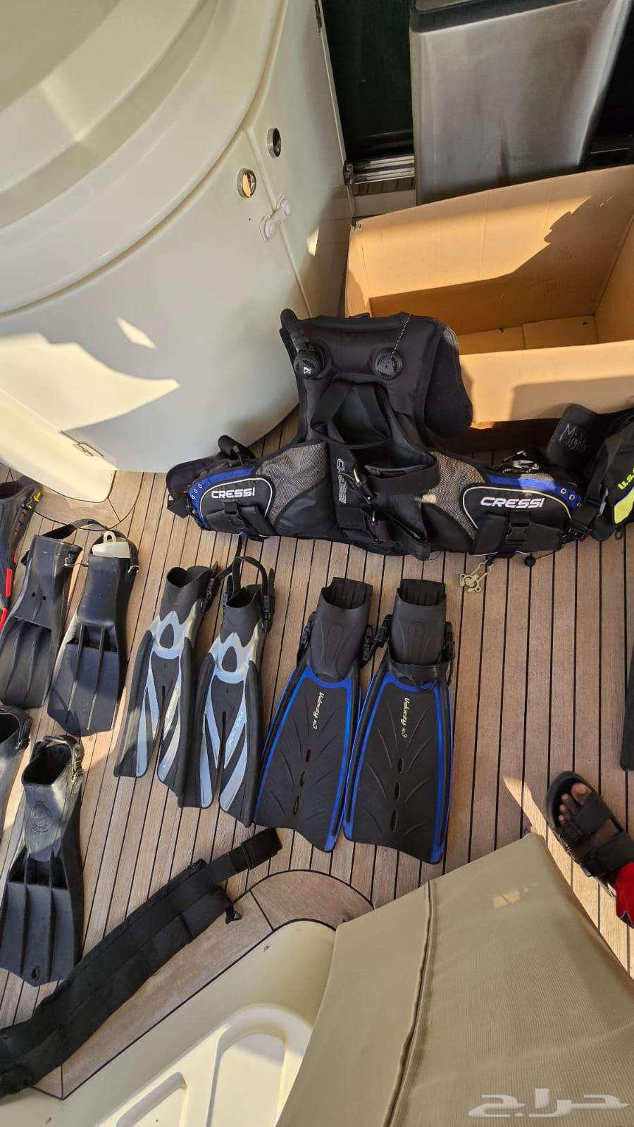 معدات غوص للبيع بحاله ممتازه64461939011587113