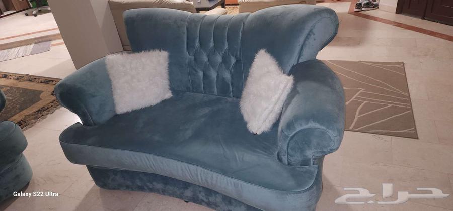 Selling a reception set64460338567554110