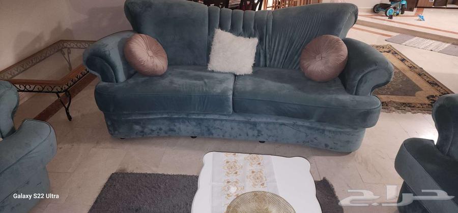 Selling a reception set64460338567554114