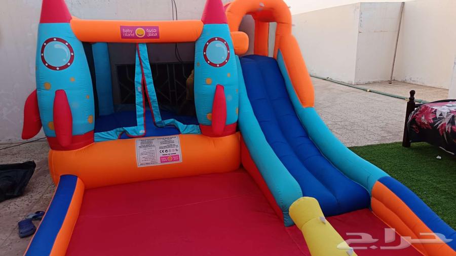 Almost new inflatable used only twice64461186255873110
