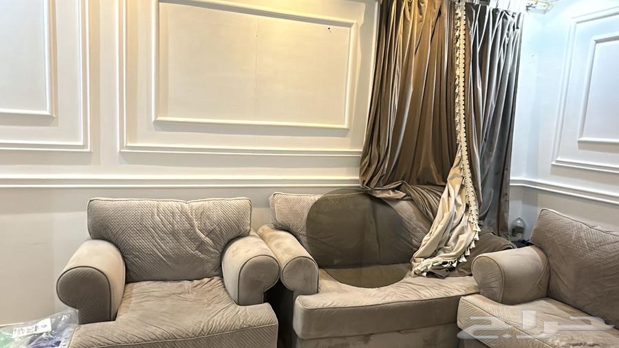 Sofa for 11 people with canopy and table64461227673345112