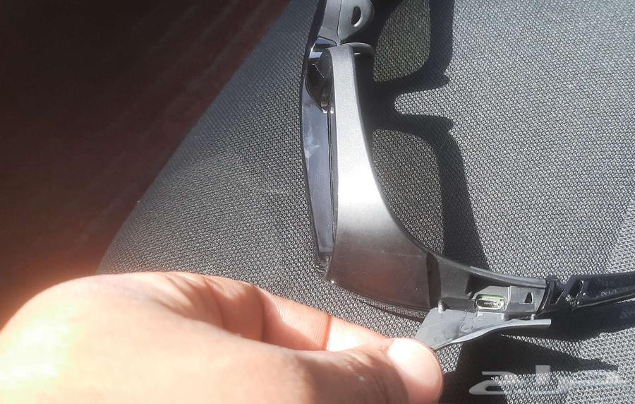 نظاره سوني 3D بحاله ممتازه مع كابل شحن64463169659011110