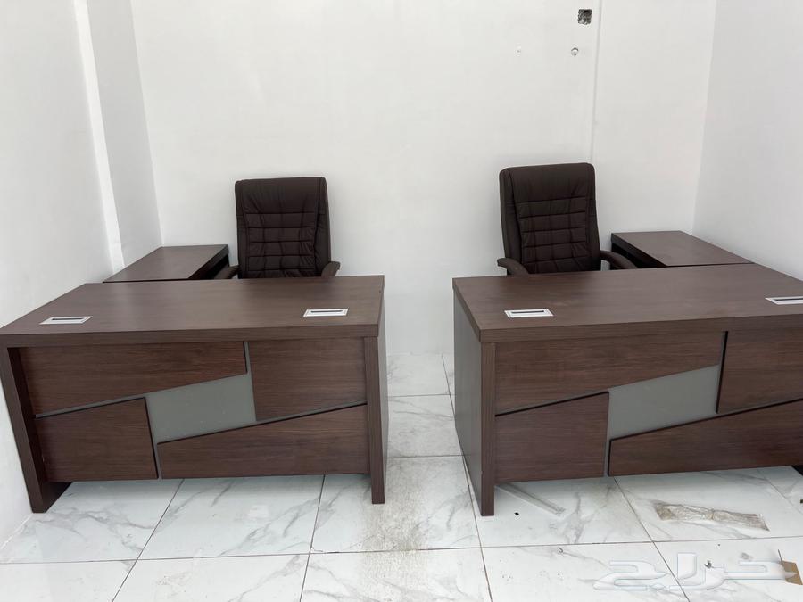 طاولات مكتب بتصميم جديد متوفرة بسعر الجملة64464632867714113