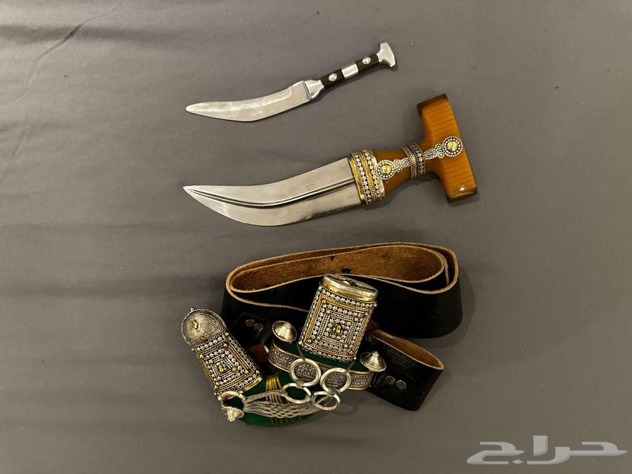 جنبية نظيفة مزخرفة قديمية للبيع64464944949506111