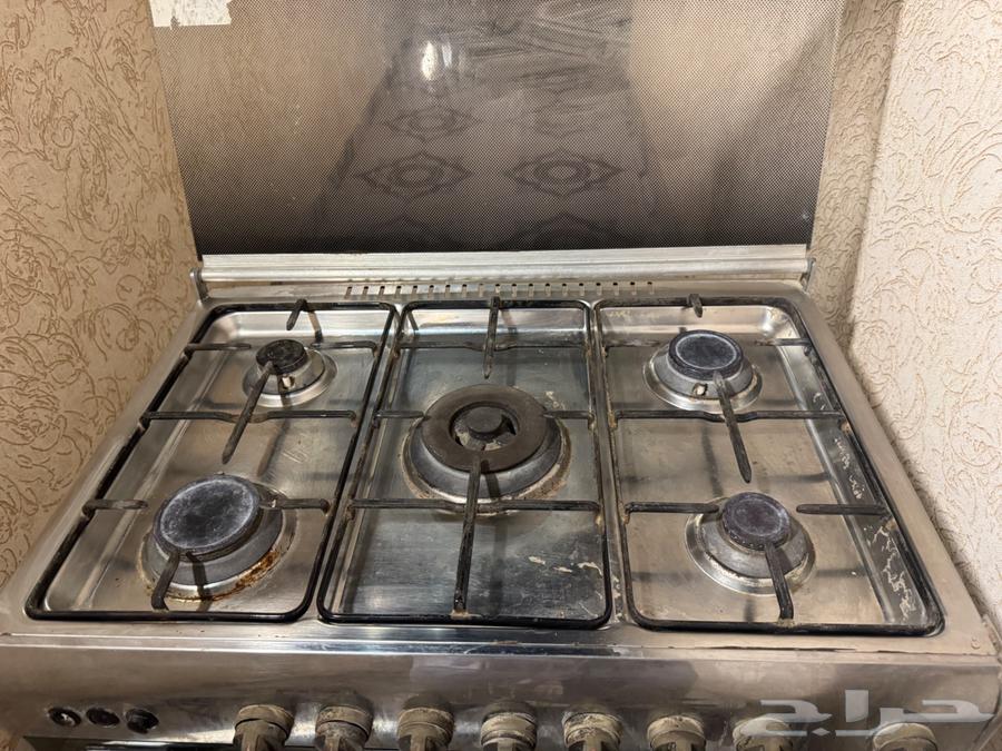 فرن للبيع خمس عيون نظيف64459154308481111