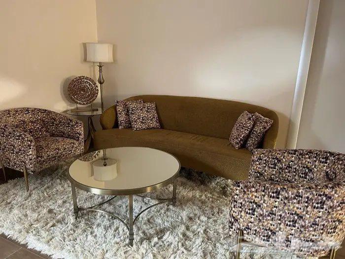 An excellent condition sofa set from Home Center64467480680963111