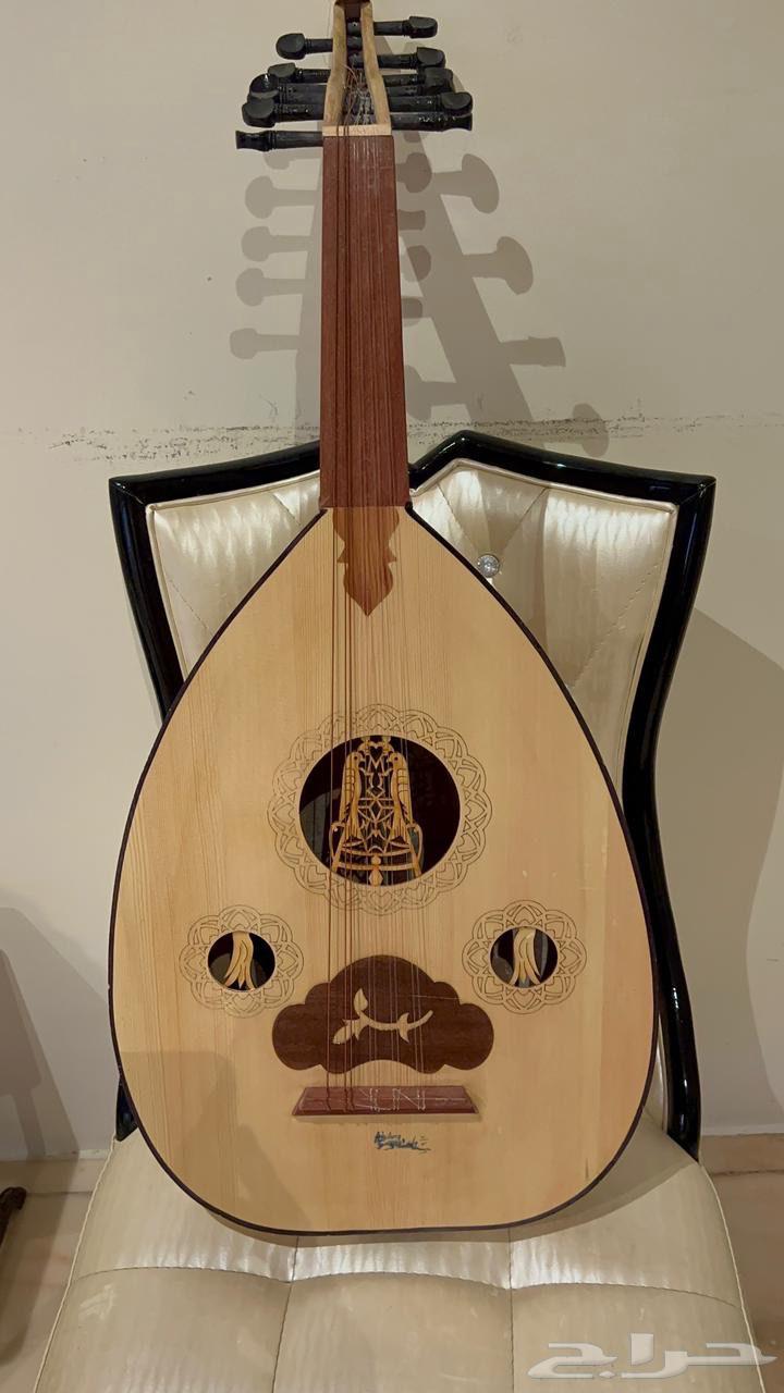 عود موسيقى- صناعة مصرية شبه جديد بدون أوتار64468176337665110
