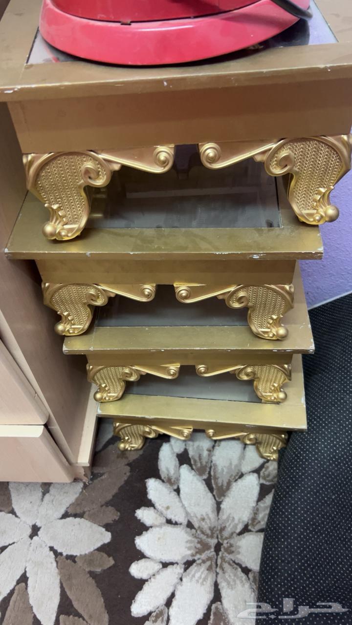 Tables for sale64471102595843110