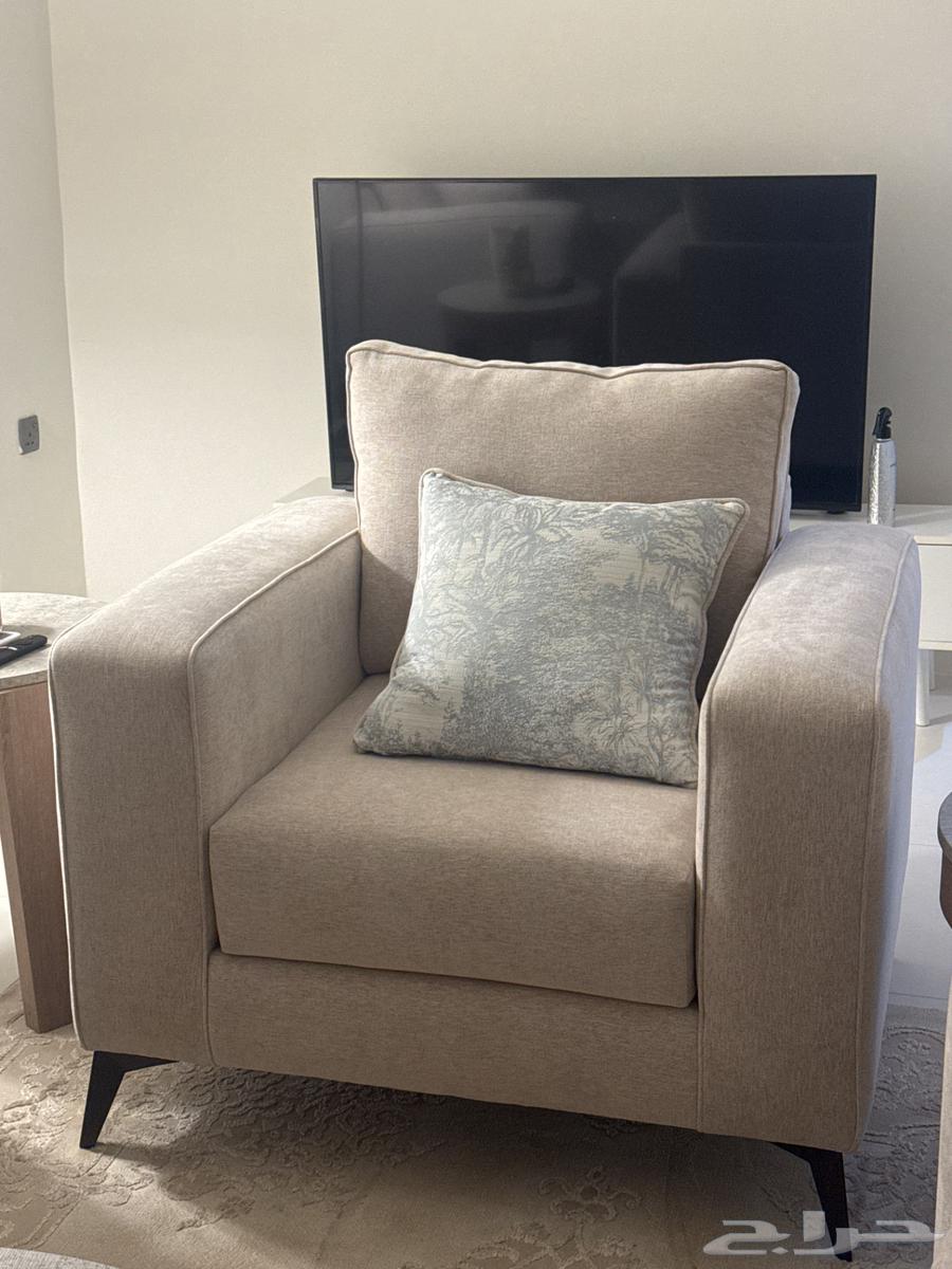 كرسي ملكي جديد لم يستخدم التواصل فقط للجادين64465155890435110