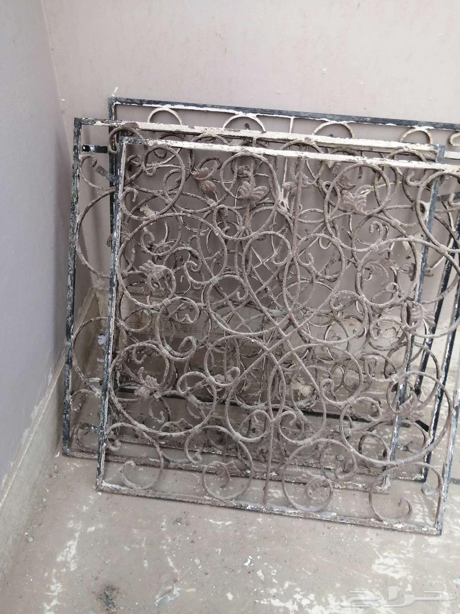 بيع كنب وأشياء أخرى64465605267842111