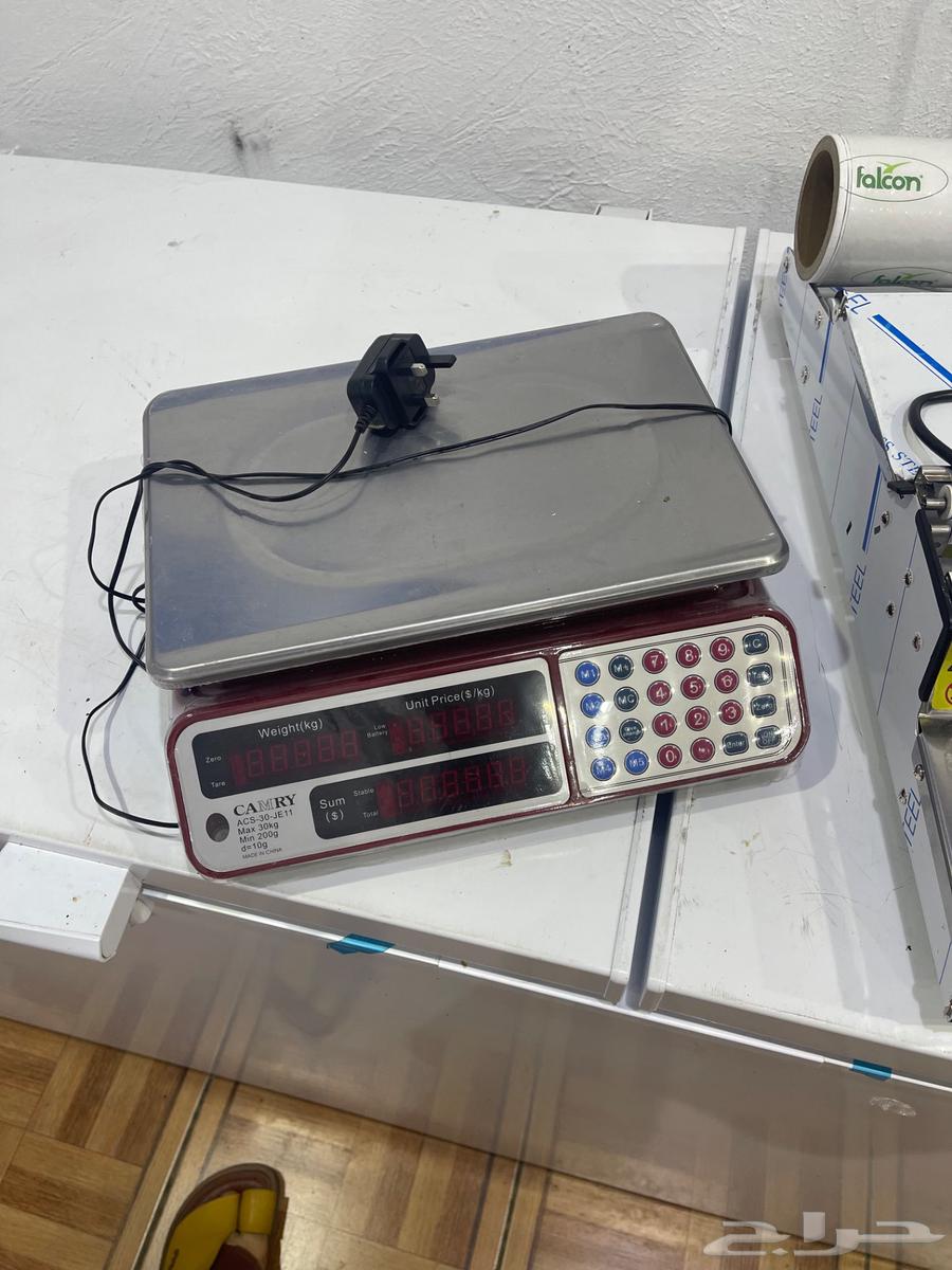 تجهيزات بقالات للبيع64465898988034110