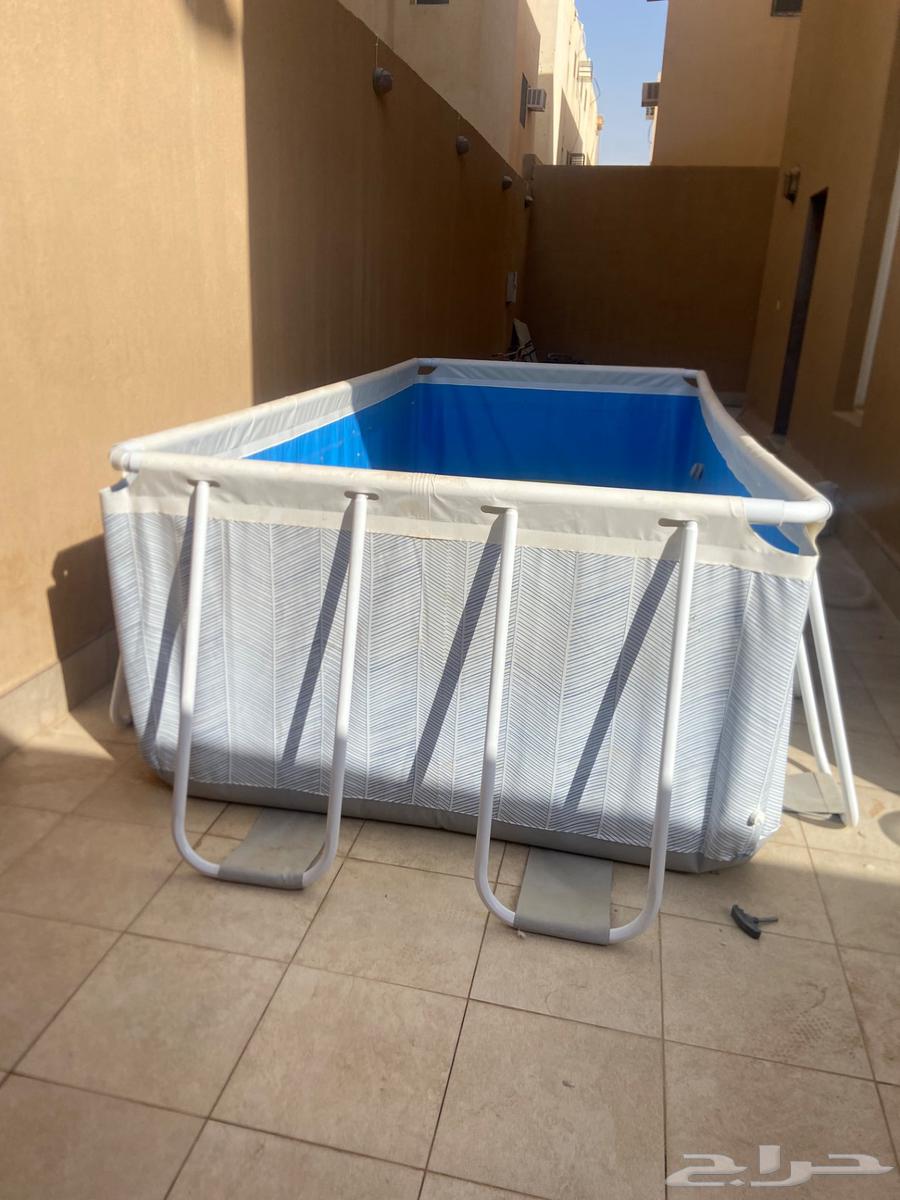 Swimming pool64465940855171111